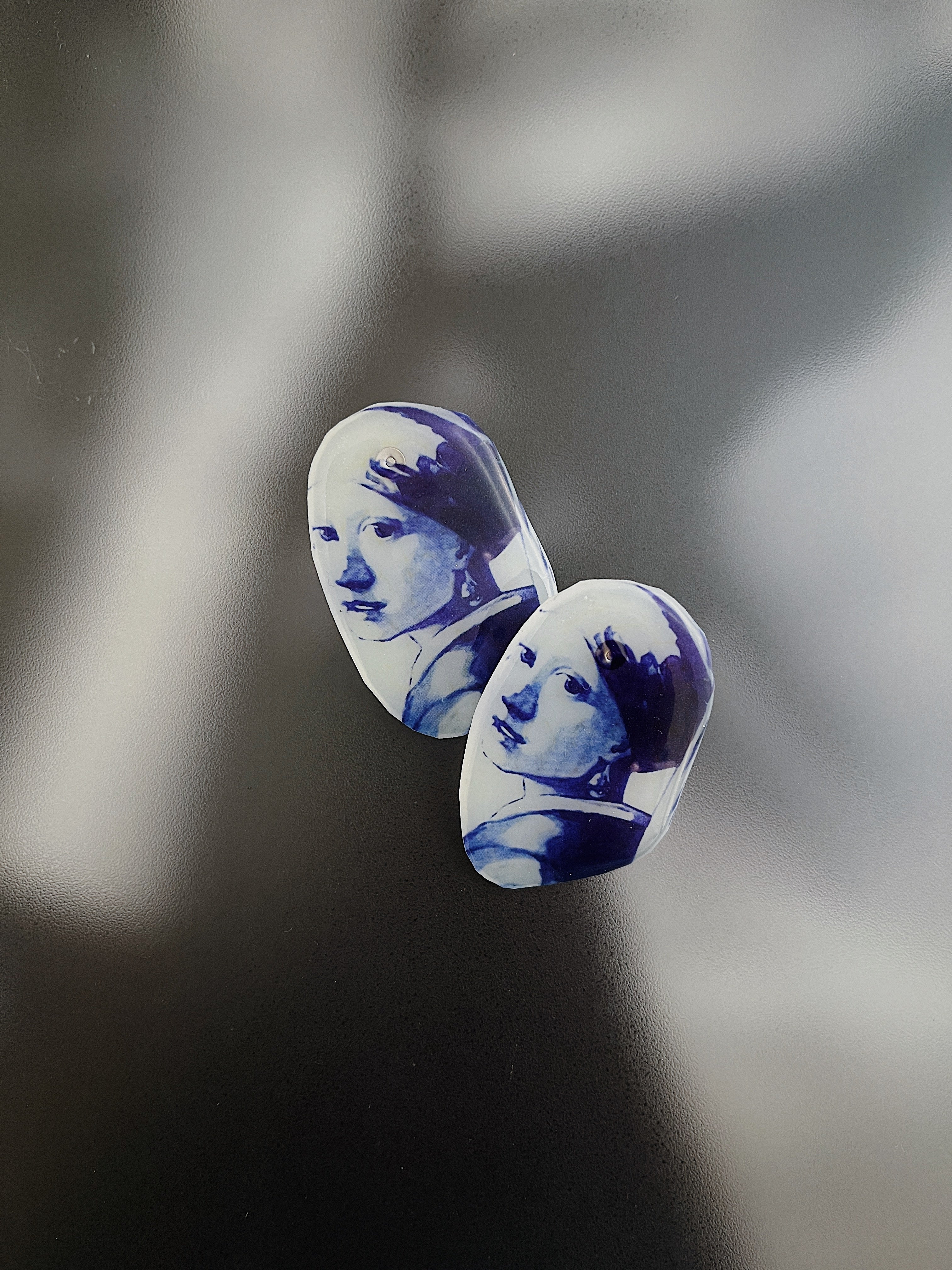 Girl with the pearl earring studs