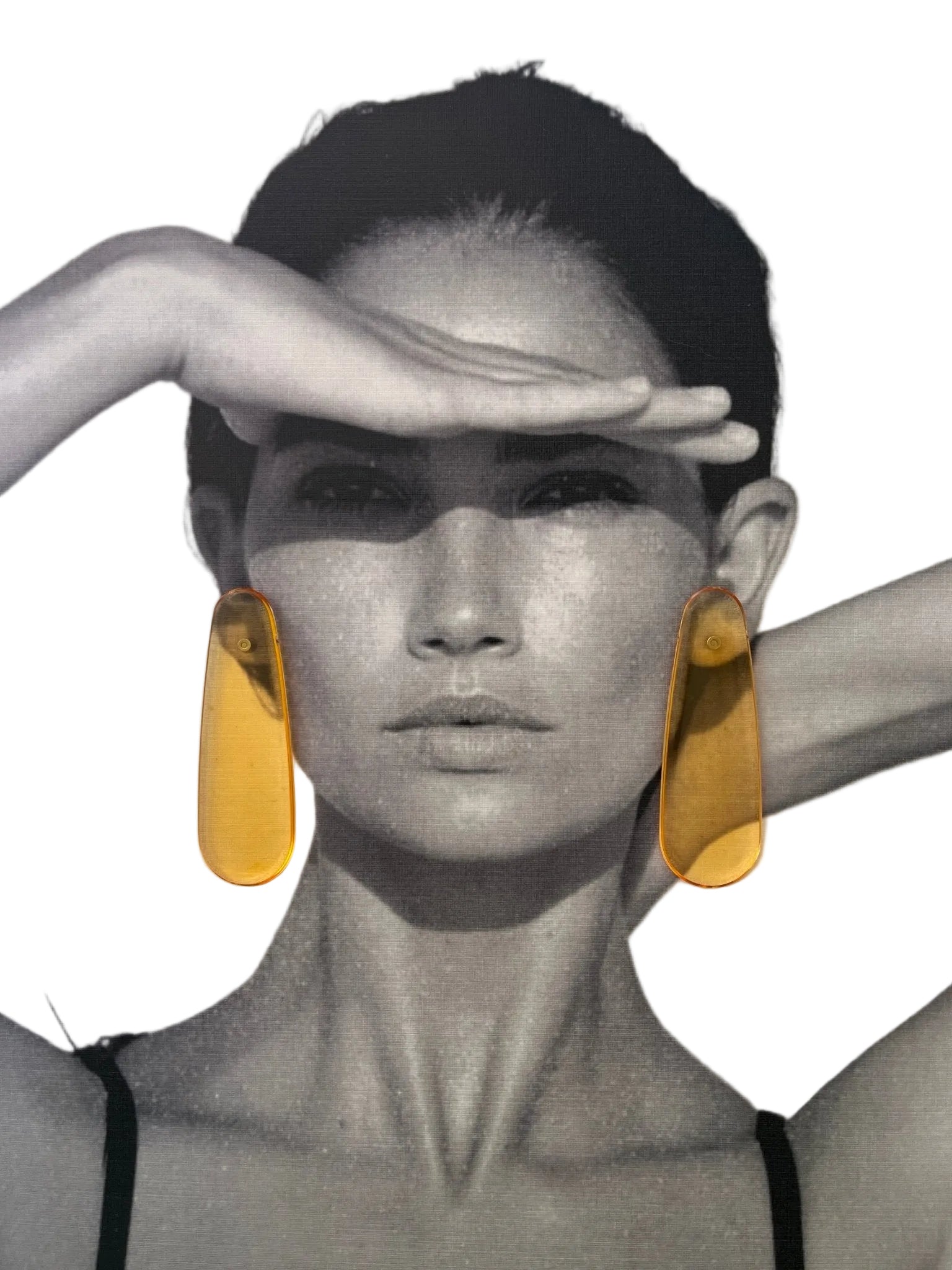Daphne Studs - SHIVAANI VAISHNAVI
