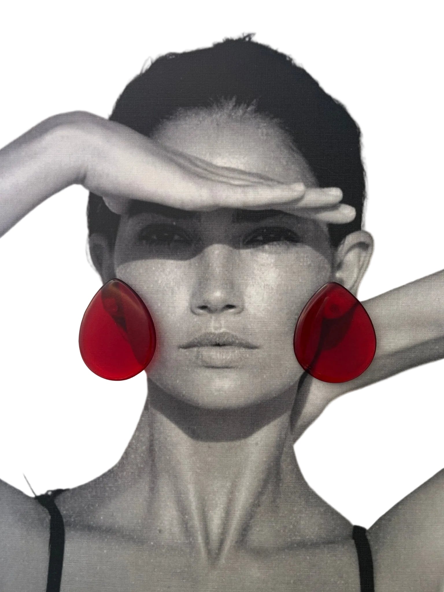 Delialha Studs - SHIVAANI VAISHNAVI