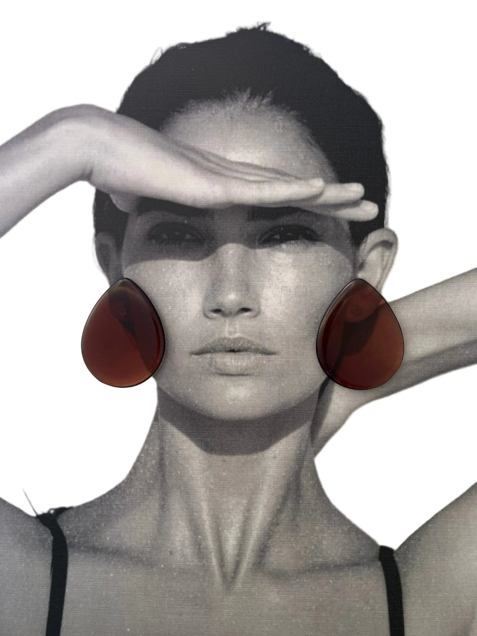 Delialha Studs - SHIVAANI VAISHNAVI