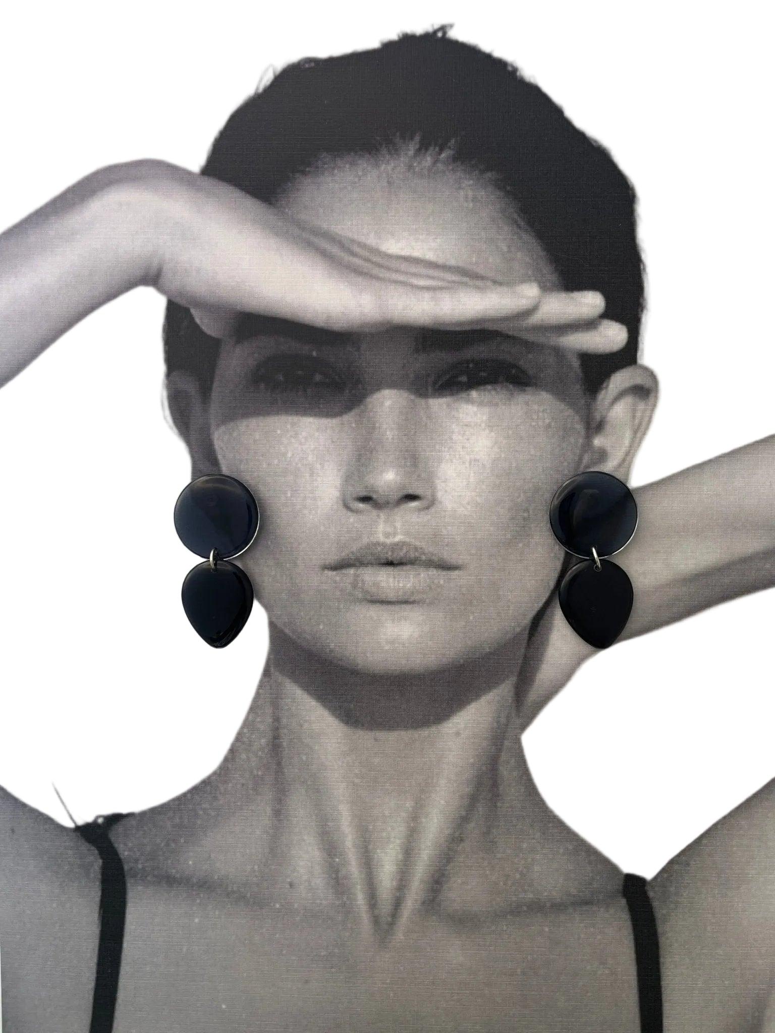 Diana Danglers - SHIVAANI VAISHNAVI