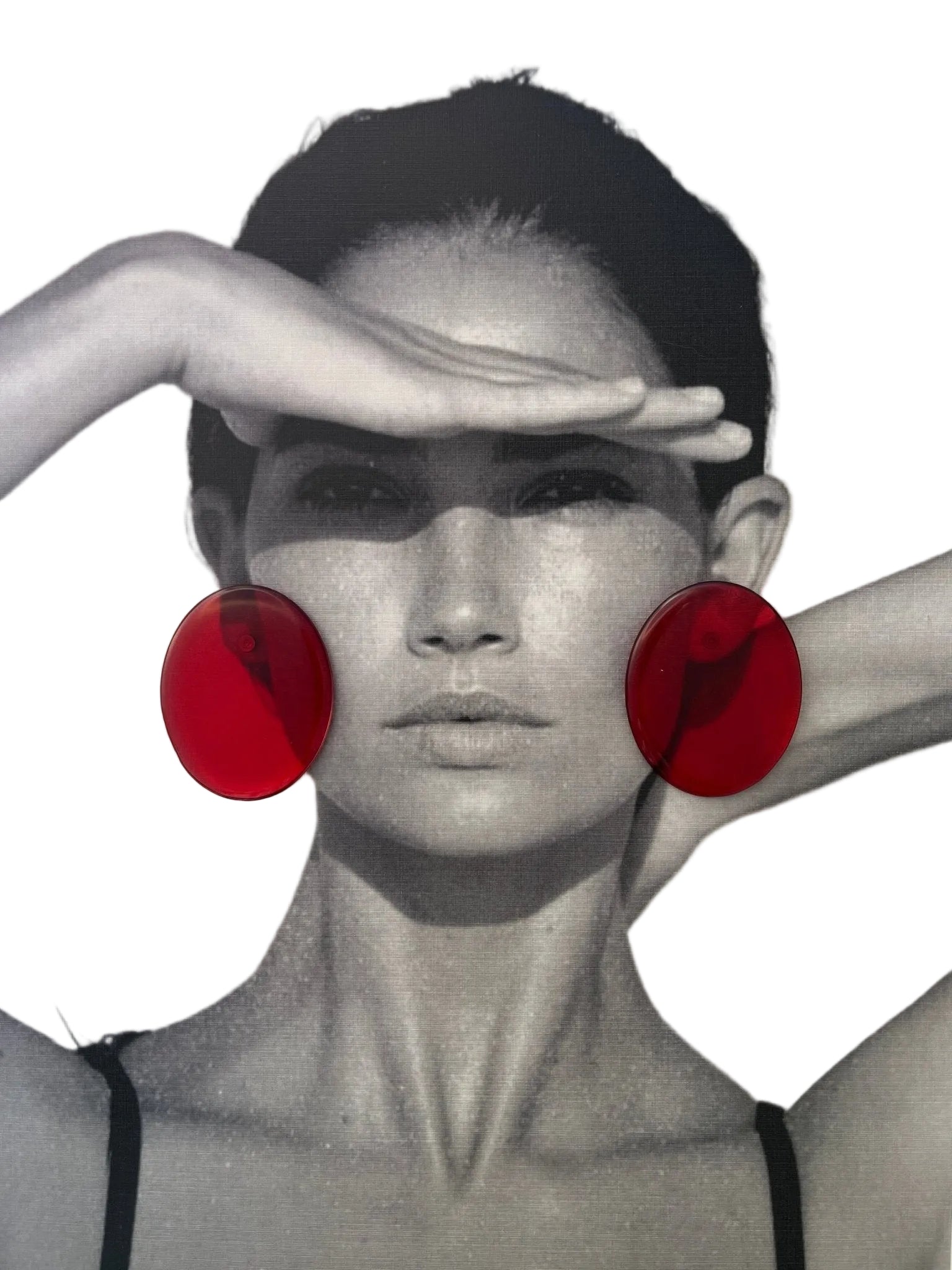 Olivia Studs - SHIVAANI VAISHNAVI
